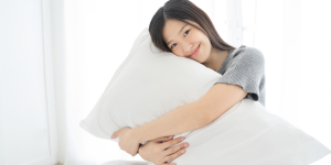 How Much Does a Pillow Weigh in kg?
